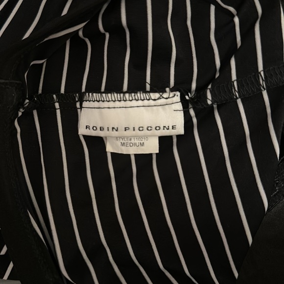 Robin Piccone Swim Top - Picture 4 of 4